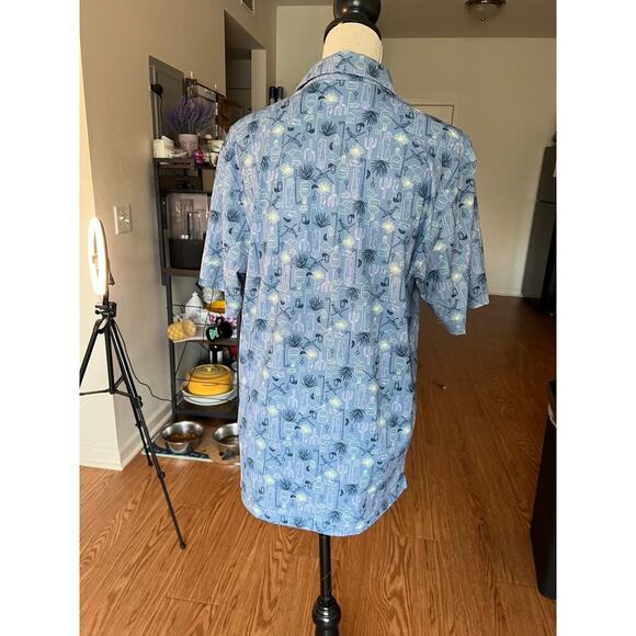 Walter Hagen “Dense Desert Convo” Polo in “Desert Gray” size Small, NWT! - Picture 8 of 12